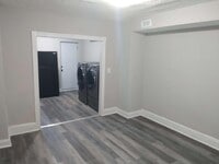 2102 W Fayette St photo'