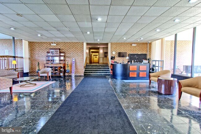 6317 Park Heights Ave in Baltimore, MD - Building Photo - Building Photo