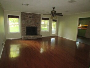 900 Broadmoor Blvd in Lafayette, LA - Building Photo - Building Photo