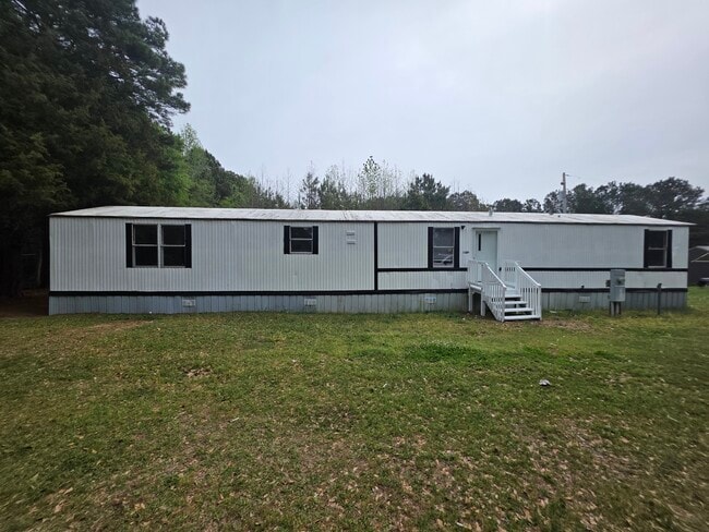 1120 Angela Pl in Hamer, SC - Building Photo - Building Photo