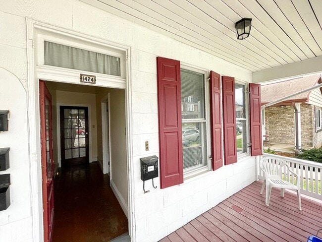 1424 W Philadelphia St in West York, PA - Building Photo - Building Photo