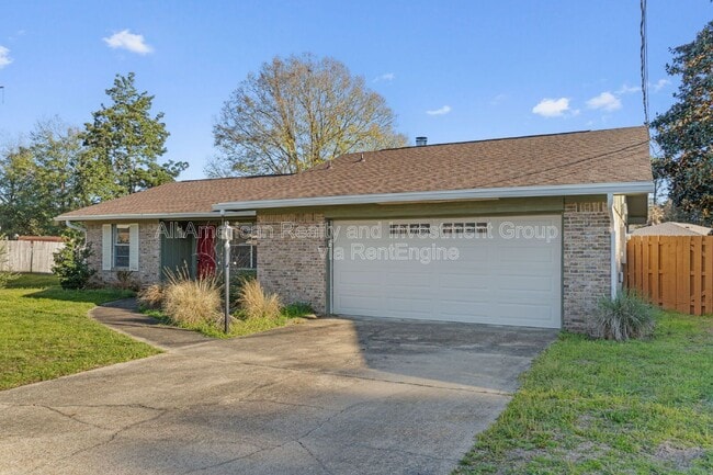 602 Ironwood Dr in Fort Walton Beach, FL - Building Photo - Building Photo