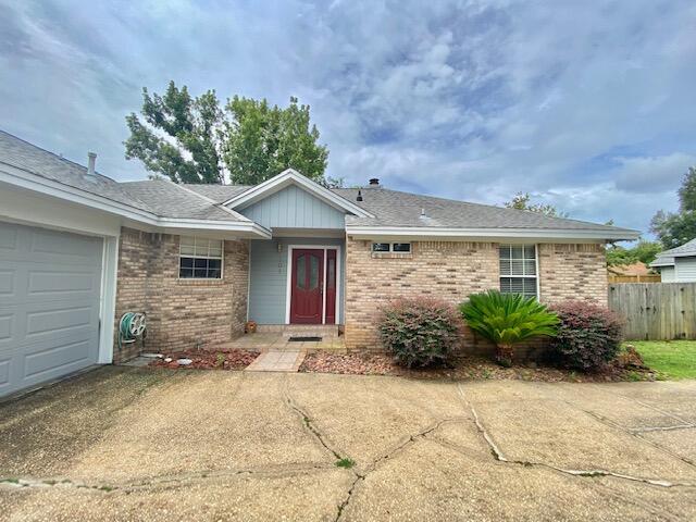 101 Meadow Woods Ln in Niceville, FL - Building Photo - Building Photo
