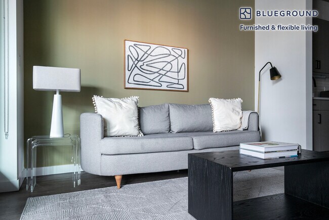 751 N Hudson Ave-Unit -FL4-ID1037 in Chicago, IL - Foto de edificio - Building Photo