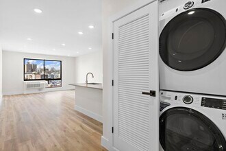 433 62nd St in West New York, NJ - Building Photo - Building Photo