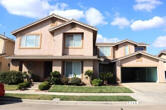 2346 E Early Ave in Reedley, CA - Building Photo - Building Photo