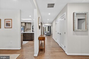 5908 17th St NW in Washington, DC - Building Photo