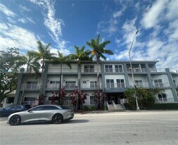 2734 Bird Ave in Miami, FL - Building Photo