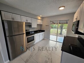 15213 Omaha St in Hudson, FL - Building Photo - Building Photo