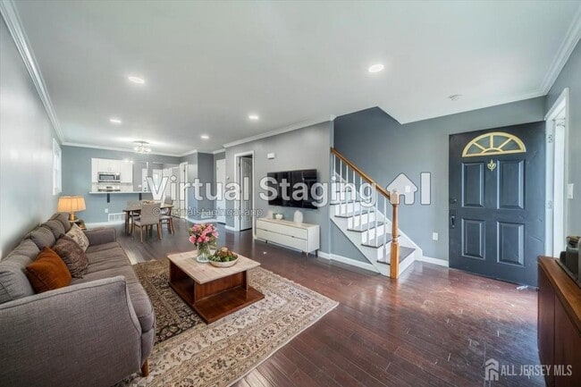 846 Voorhees Ave in Middlesex, NJ - Building Photo - Building Photo