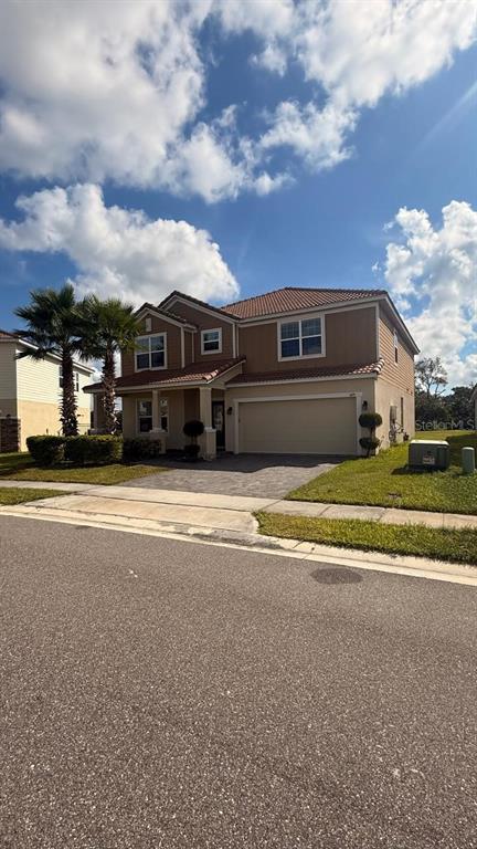 property at 1095 Oak Bluff Dr