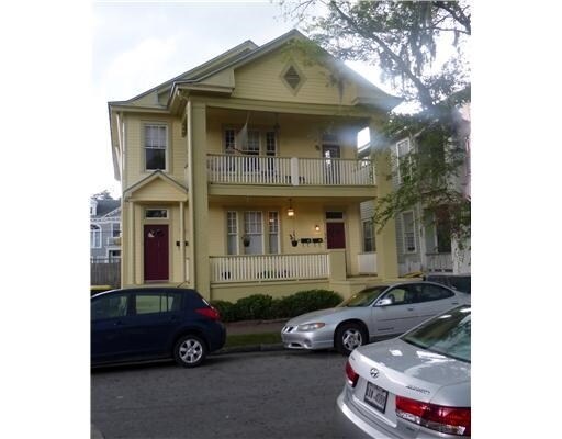 9 E 33rd St in Savannah, GA - Building Photo