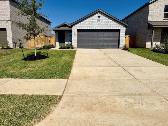 28722 Bottom Grass Trl in Hockley, TX - Building Photo - Building Photo