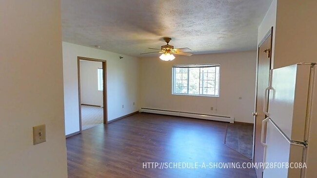 1007 W Ridge St in Marquette, MI - Building Photo - Building Photo