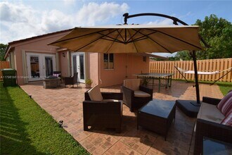 855 San Remo Dr in Weston, FL - Building Photo - Building Photo