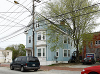 152 Cumberland Ave in Portland, ME - Foto de edificio - Building Photo