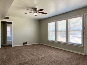 2514 41st St in Lubbock, TX - Foto de edificio - Building Photo