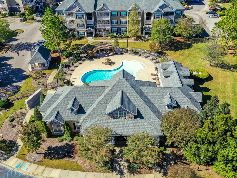 Legends at Taylor Lakes in Montgomery, AL - Foto de edificio