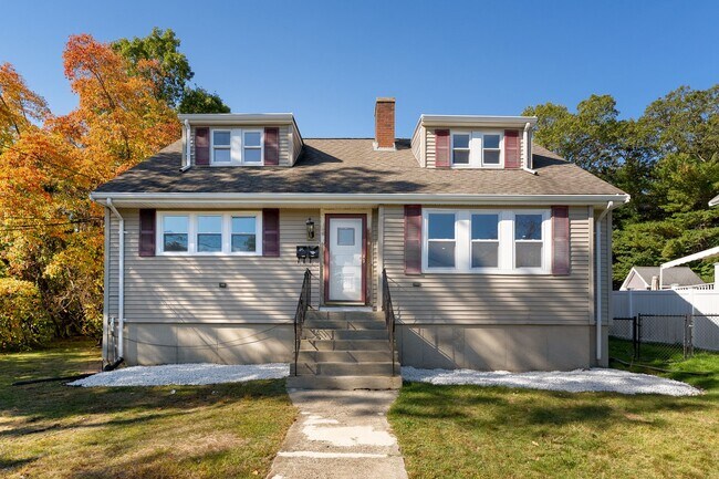 9 Home Ave in Natick, MA - Building Photo - Building Photo