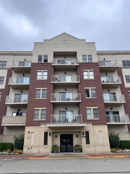 property at 9440 S 51st Ave