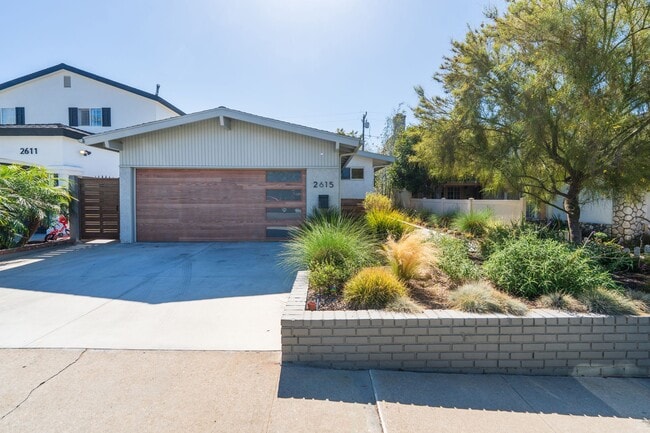 property at 2615 Pacific Ave