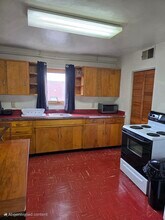 1216 University Ave, Unit 2 in Morgantown, WV - Building Photo - Building Photo