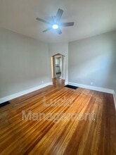 1310 Earl Ave in Louisville, KY - Foto de edificio - Building Photo