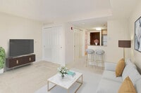 The Promenade at Harbor East photo'