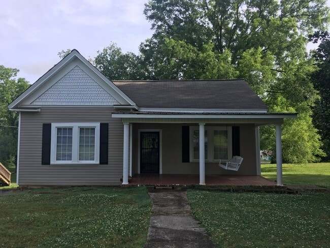 property at 312 Clinton St SE