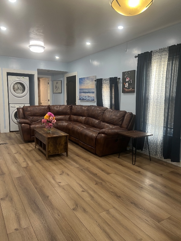 206 Neponset Ave, Unit Apt 2-Floor 1 in Boston, MA - Building Photo - Building Photo