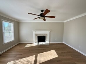 820 Westwood Dr in Elon, NC - Building Photo - Building Photo