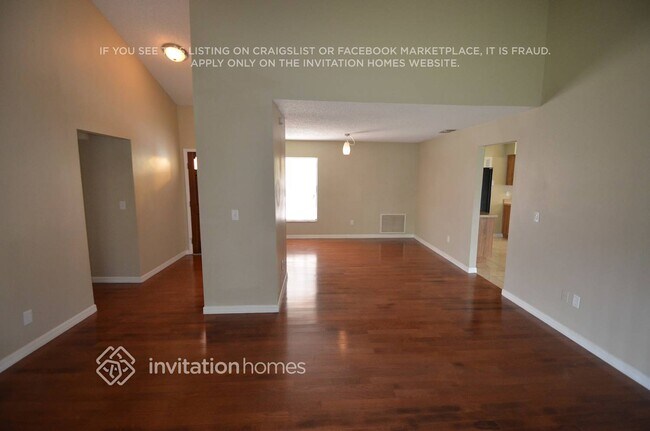 5102 Garden Vale Ave in Tampa, FL - Building Photo - Building Photo