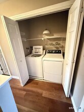 155 Redstone Hl Rd in Bristol, CT - Building Photo - Building Photo