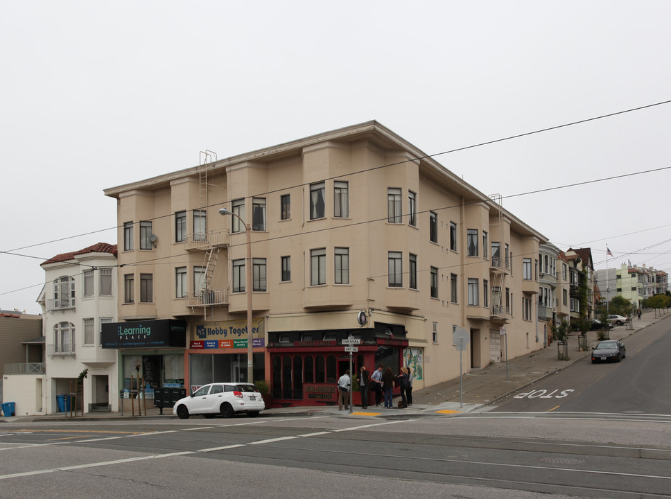 1400-1408 Taraval St in San Francisco, CA - Building Photo