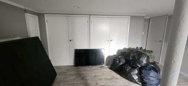 property at 1984 Front St