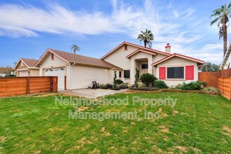 6393 E Mono St in Fresno, CA - Building Photo - Building Photo