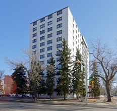 The Nines in Edmonton, AB - Building Photo - Building Photo