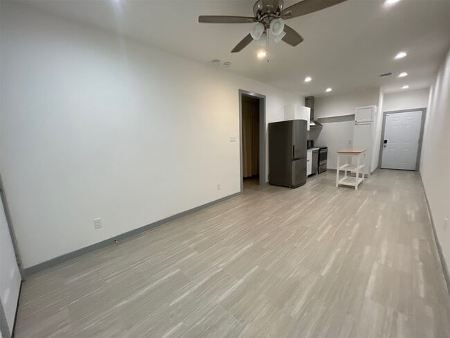 property at 5226 Ridgevan St