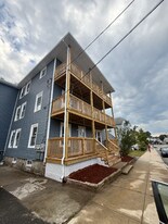 363 Logee St, Unit 2 in Woonsocket, RI - Building Photo