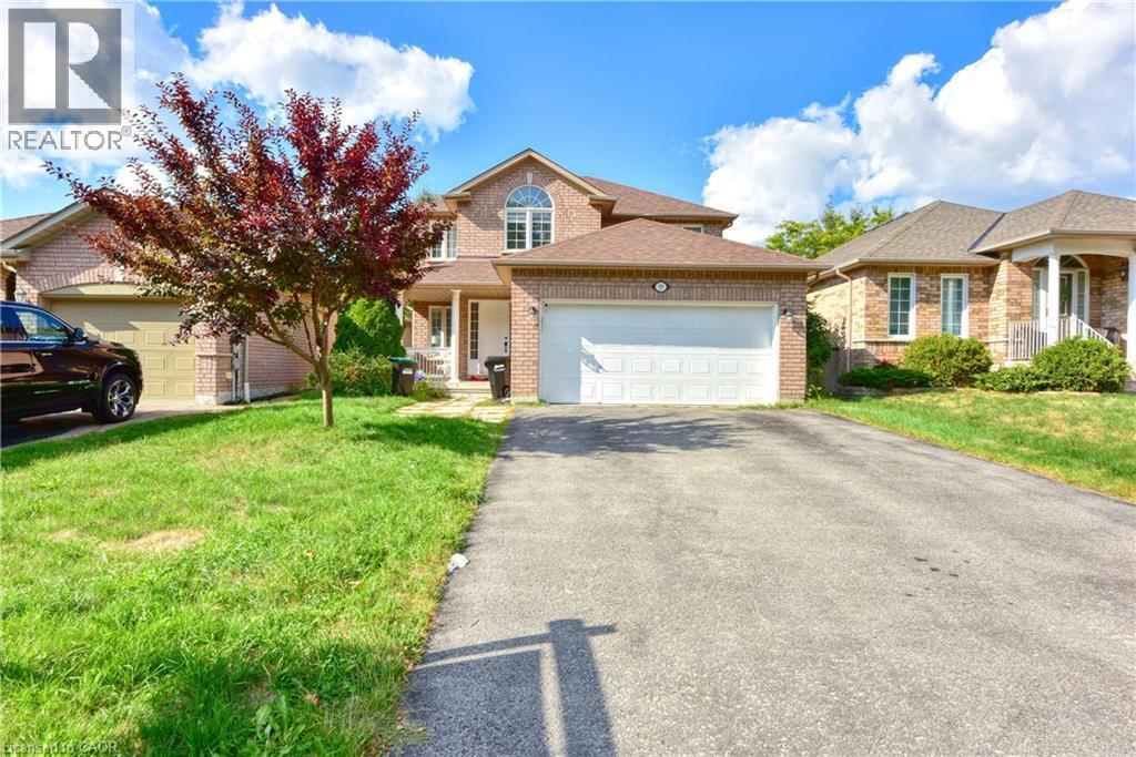 60 Crimson Ridge Rd in Barrie, ON - Building Photo