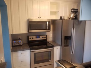 350 79th Ave N, Unit Gateway By The Bay in St. Petersburg, FL - Building Photo - Building Photo