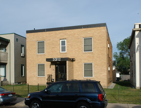 3312 4th Ave S in Minneapolis, MN - Building Photo - Building Photo