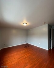 23 Vanderpool St in Newark, NJ - Building Photo - Building Photo