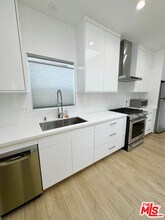 2650 Tilden Ave in Los Angeles, CA - Building Photo - Building Photo