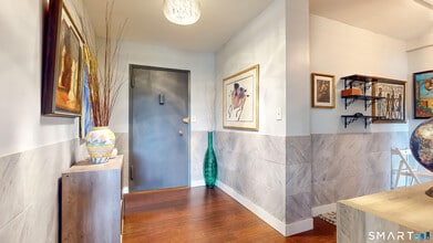 25 Cartright St in Bridgeport, CT - Foto de edificio - Building Photo