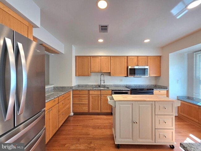 5939 Heatherwood Ct in Alexandria, VA - Building Photo - Building Photo