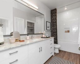 275 Pine Terrace Dr, Unit UNIT #4305 in Montgomery, TX - Building Photo