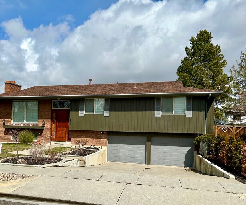 465 E 6770 S in Midvale, UT - Building Photo