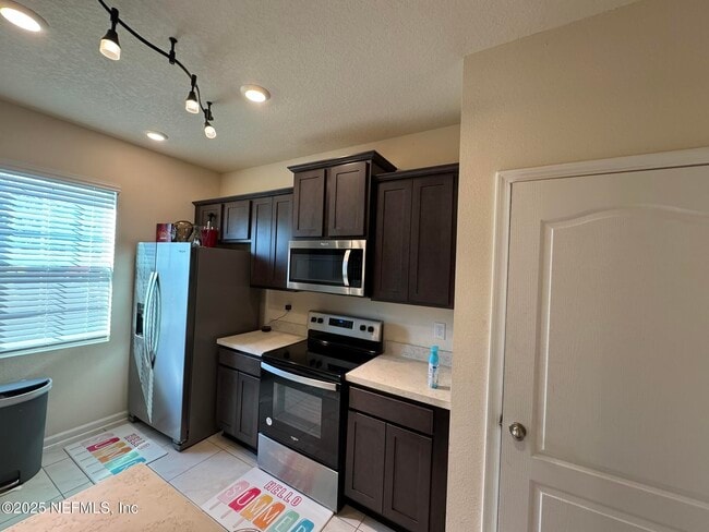 property at 2885 Black Buck Cir