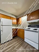 1015 S Blaine Ave in Sioux Falls, SD - Building Photo - Building Photo